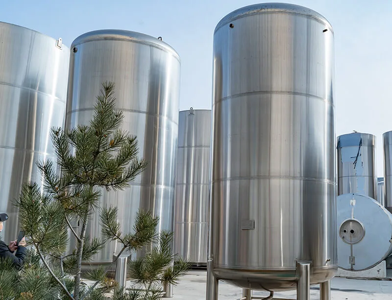 bright beer tanks (bbts) in brewing (2)