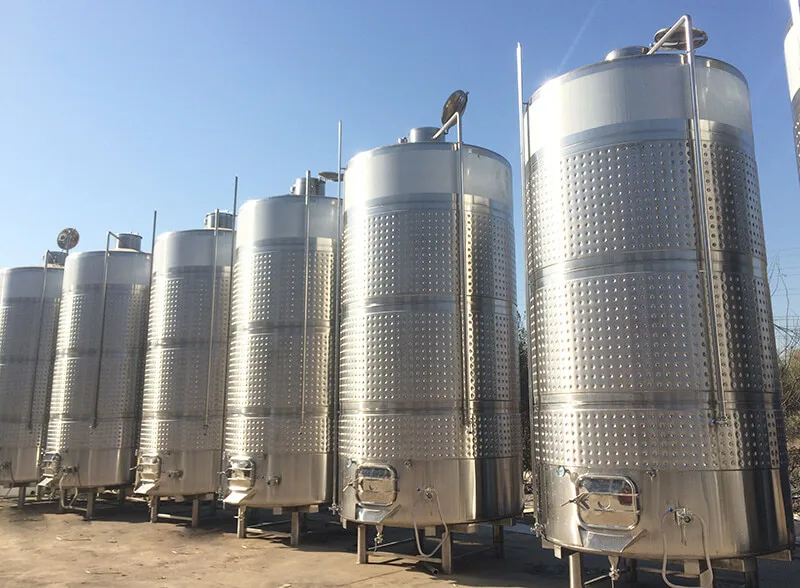 wine fermentation tank (2)