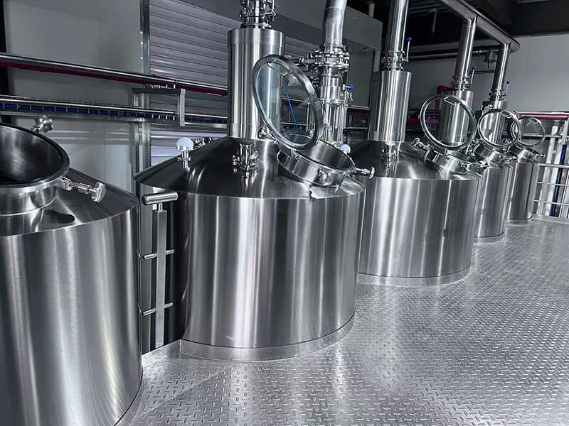 5 vessel brewhouses (4)