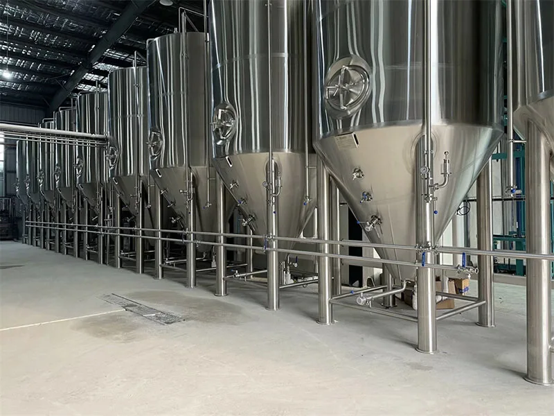 beer fermentation tanks (1)