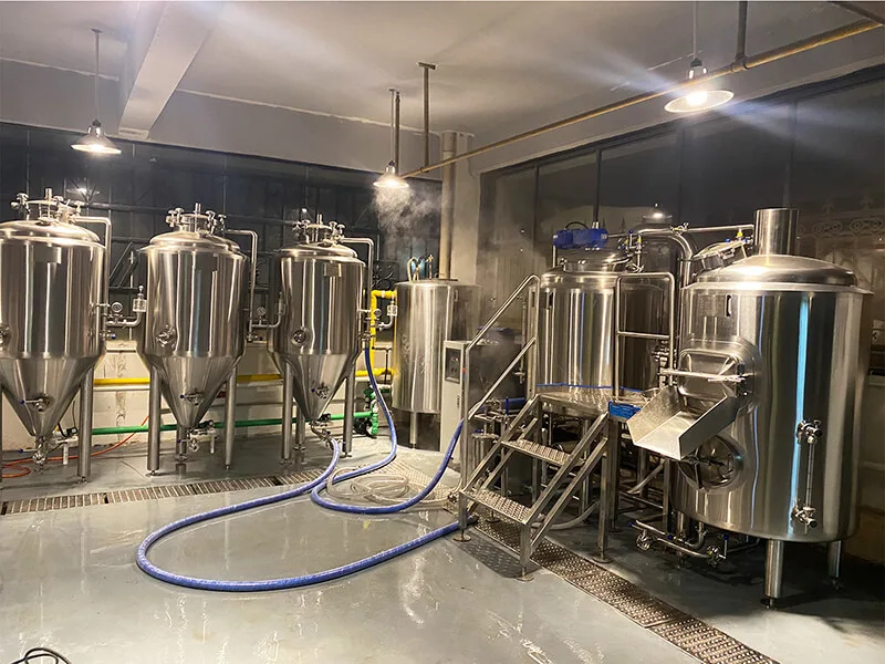 комбинированная пивоварня 3 емкости 2