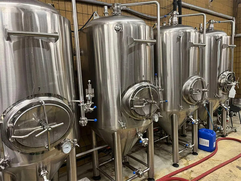 2000l brewery equipment (5)