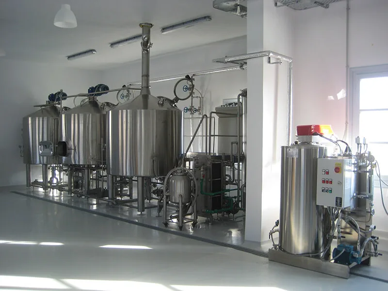 1000l brewery equipment in greece (3)